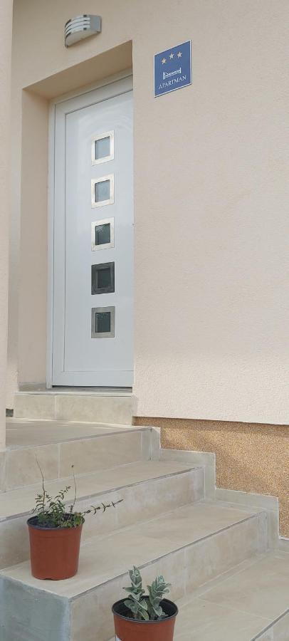 Apartment Angela Šibenik Exterior foto